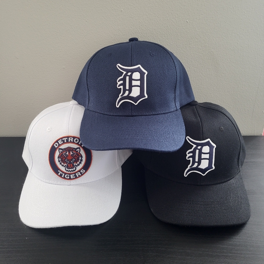 Lot Of Three (3) Detroit Tigers Baseball Hats